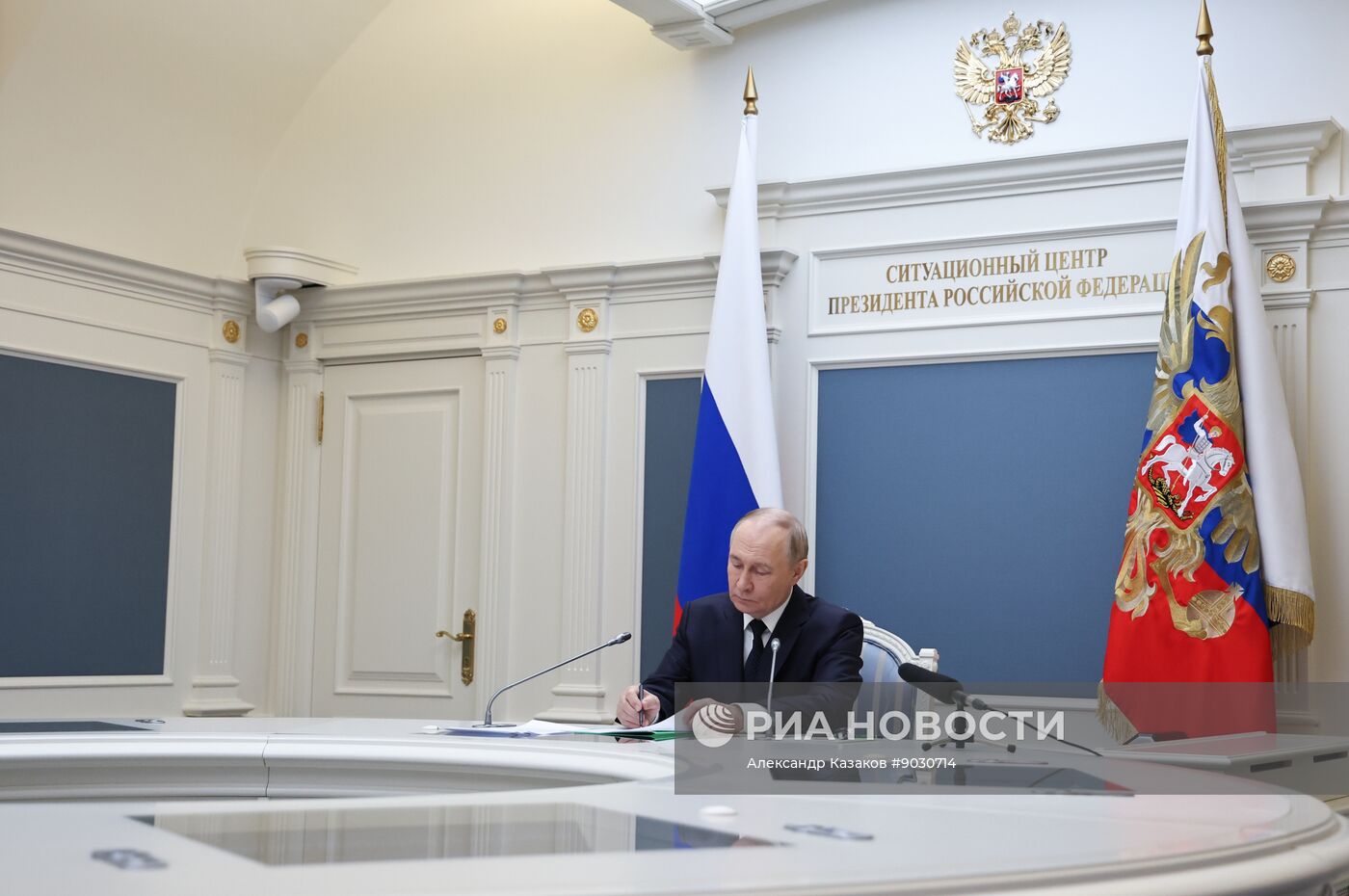 Верховный главнокомандующий Владимир Путин провёл тренировку стратегических ядерных сил