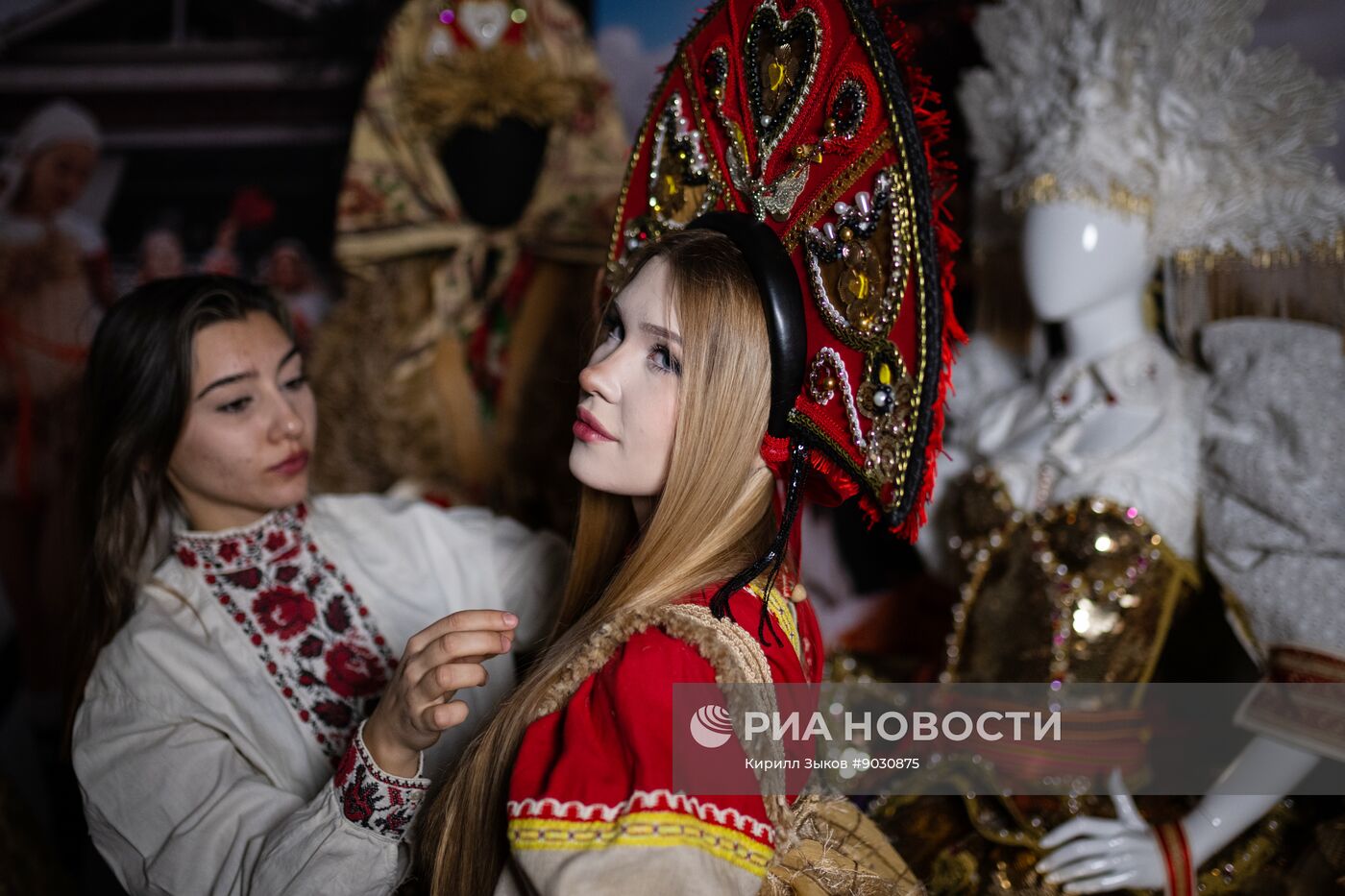 Производство современных кокошников в Москве 