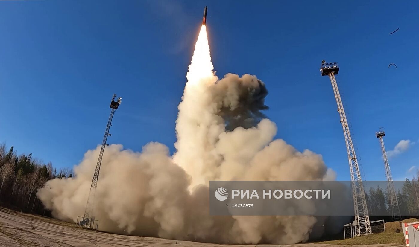 Президент Владимир Путин провёл тренировку стратегических ядерных сил