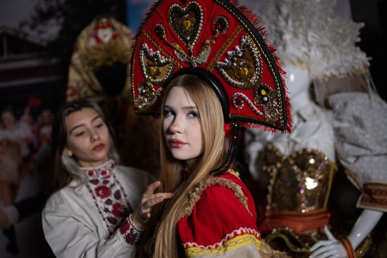 Производство современных кокошников в Москве 