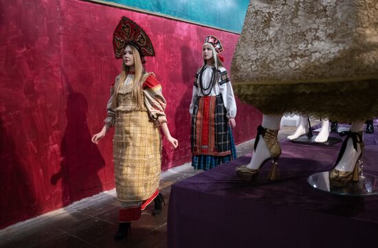 Производство современных кокошников в Москве 