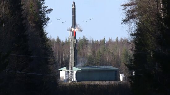 Президент Владимир Путин провёл тренировку стратегических ядерных сил