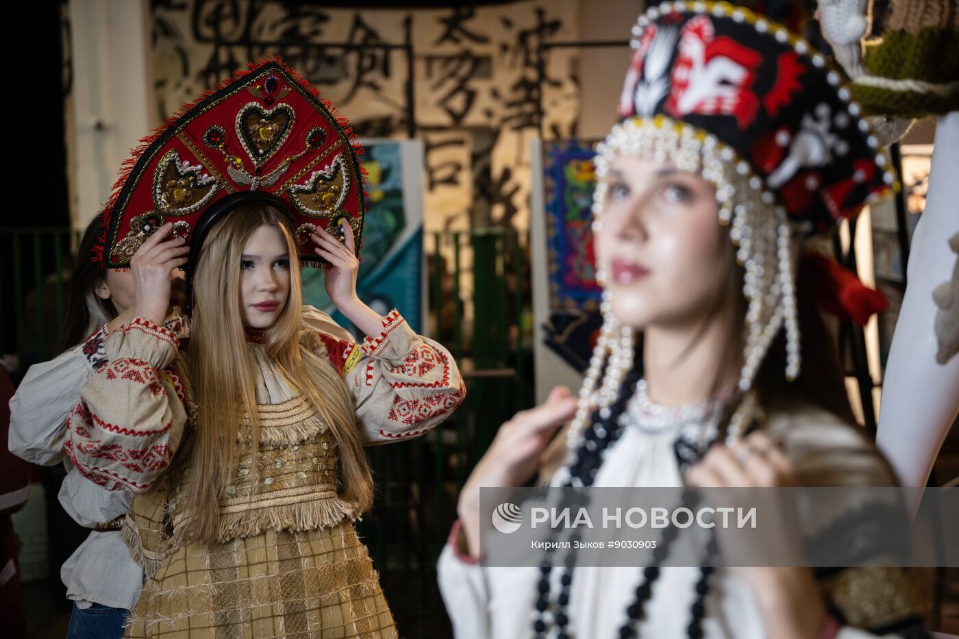 Производство современных кокошников в Москве 