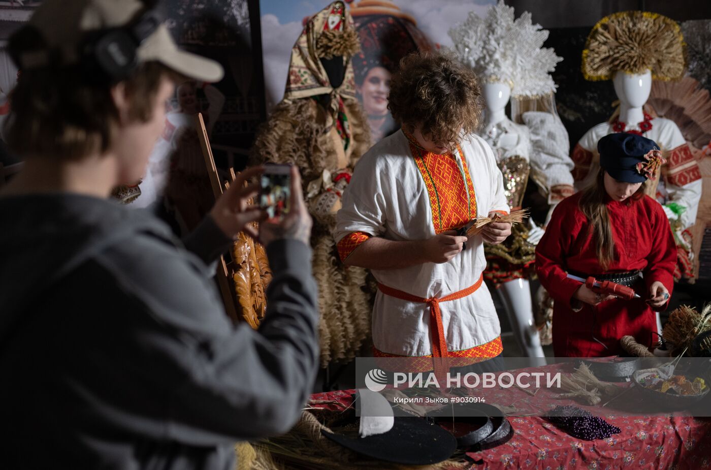 Производство современных кокошников в Москве 