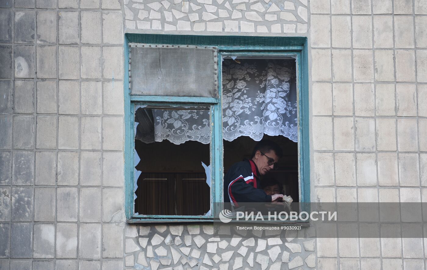 Последствия обстрела ВСУ по ДНР