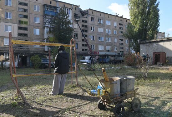 Последствия обстрела ВСУ по ДНР