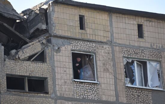 Последствия обстрела ВСУ по ДНР