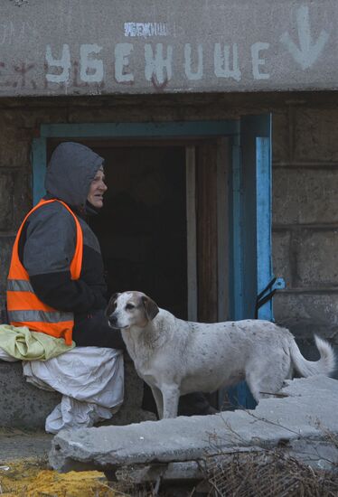 Последствия обстрела ВСУ по ДНР