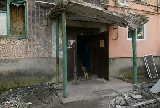 Последствия обстрела ВСУ по ДНР