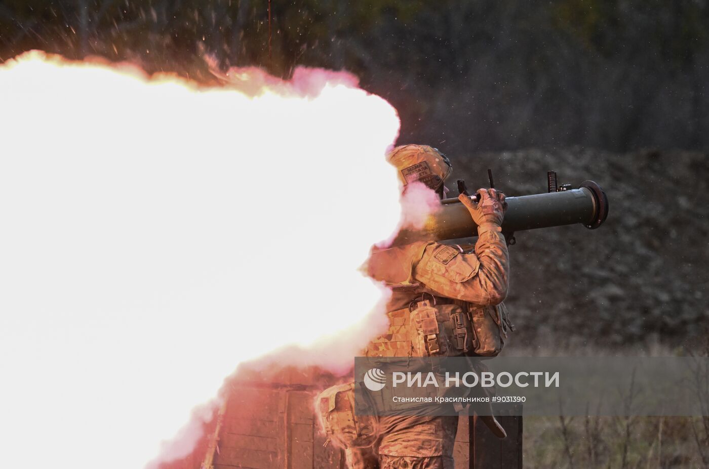 Тренировка подразделения спецназа группировки "Центр"