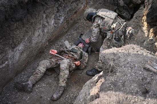 Тренировка подразделения спецназа группировки "Центр"