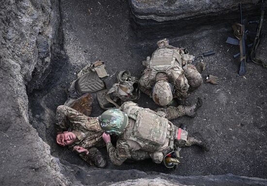 Тренировка подразделения спецназа группировки "Центр"