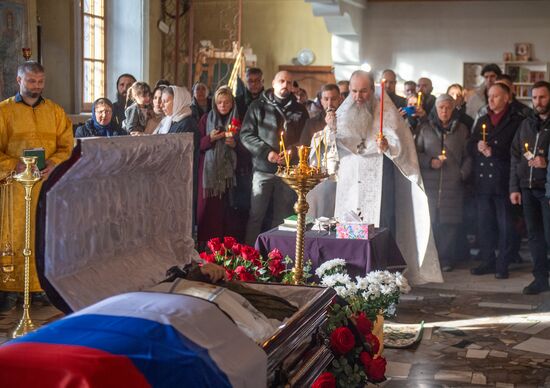 Прощание с военкором РИА Новости Иваном Зуевым