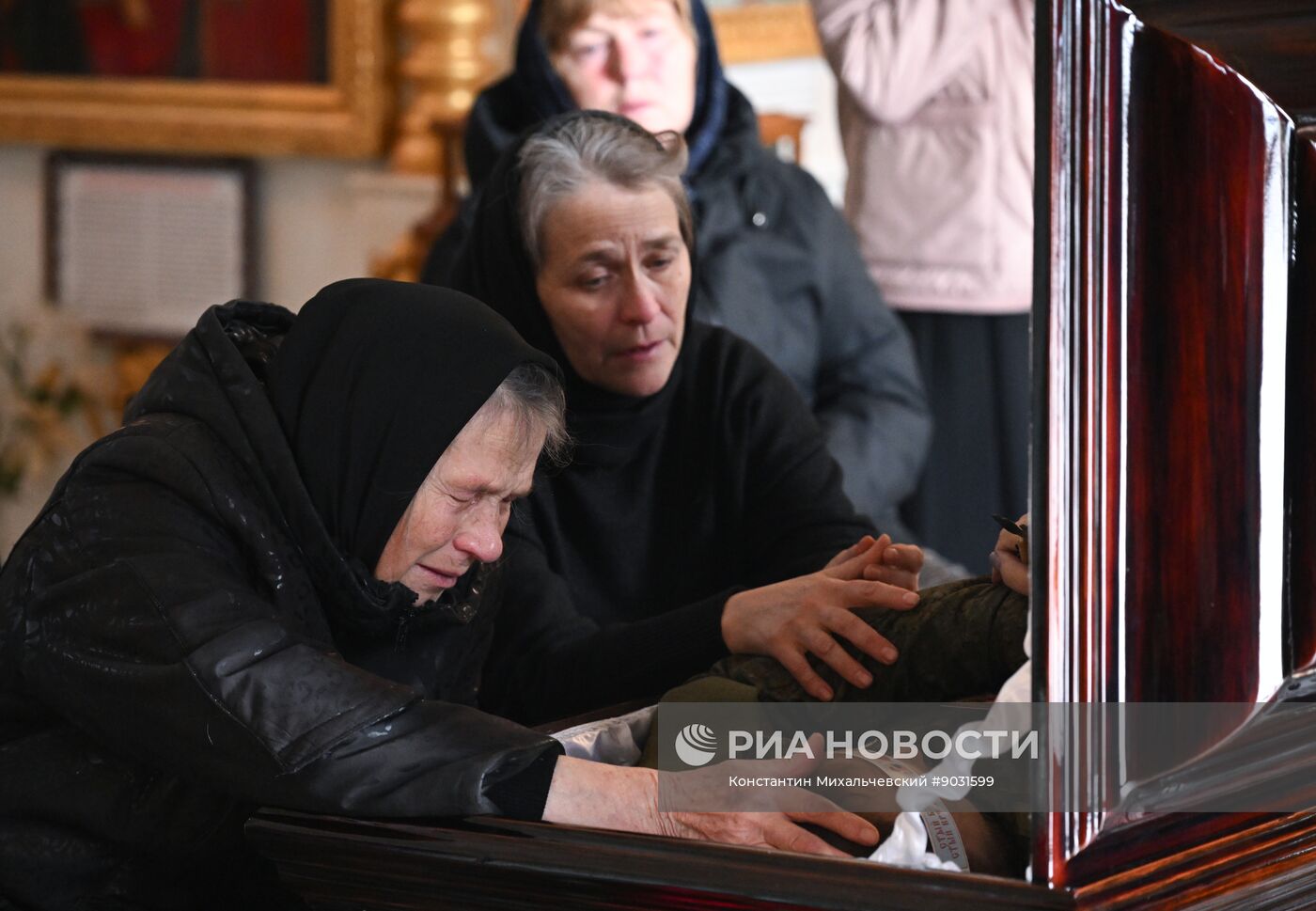 Прощание с военкором РИА Новости Иваном Зуевым