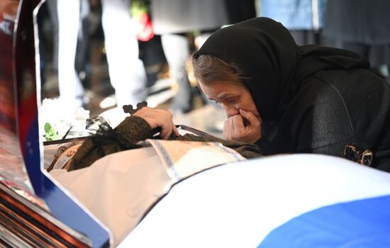 Прощание с военкором РИА Новости Иваном Зуевым