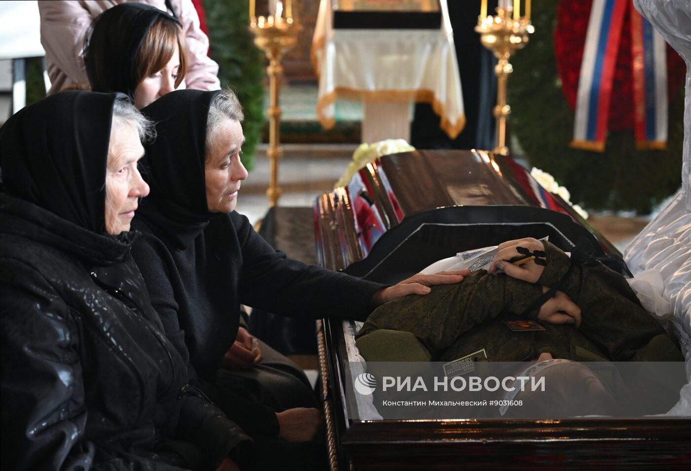 Прощание с военкором РИА Новости Иваном Зуевым