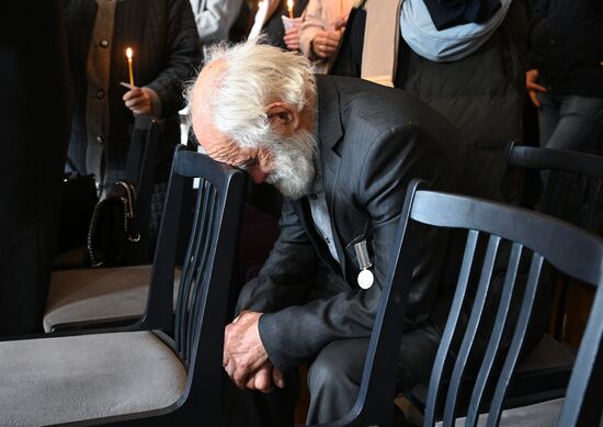 Прощание с военкором РИА Новости Иваном Зуевым