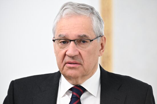 Заседание Совета при президенте РФ по реализации государственной демографической и семейной политики