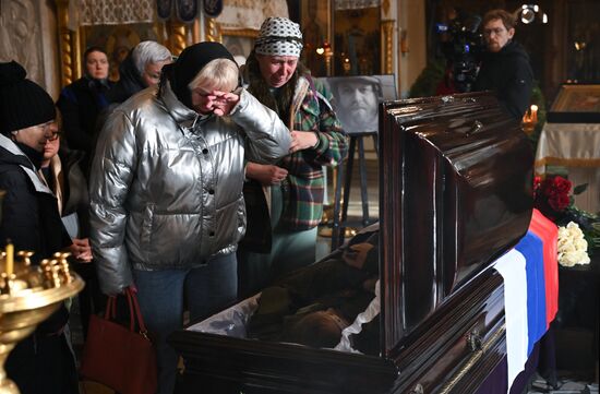 Прощание с военкором РИА Новости Иваном Зуевым