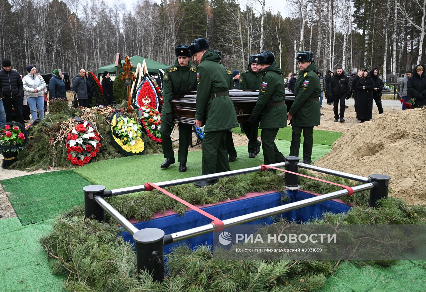 Прощание с военкором РИА Новости Иваном Зуевым