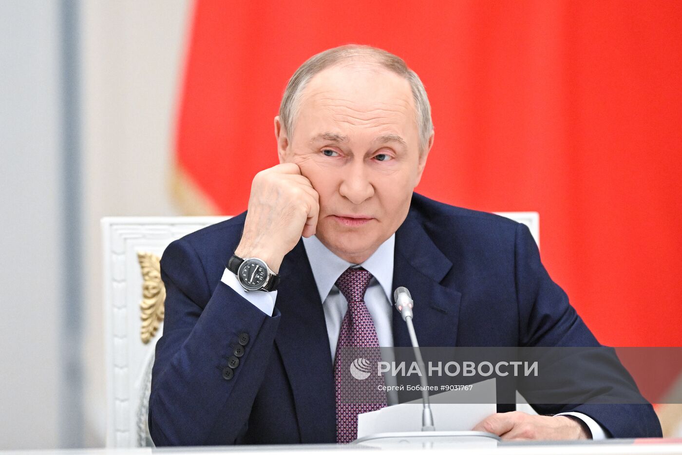 Заседание Совета при президенте РФ по реализации государственной демографической и семейной политики