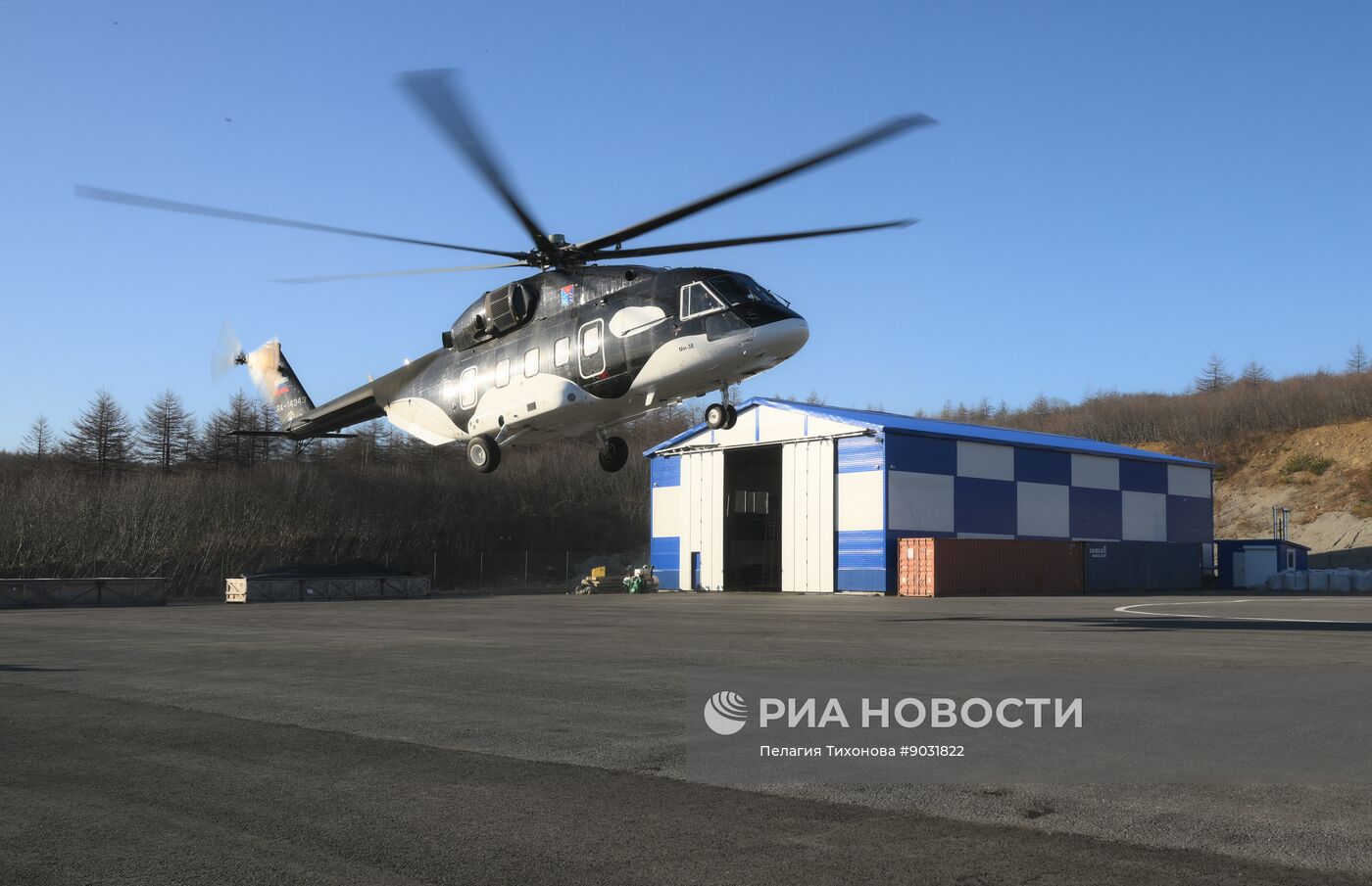 Работа региональной авиакомпании России "Авиация Колымы"