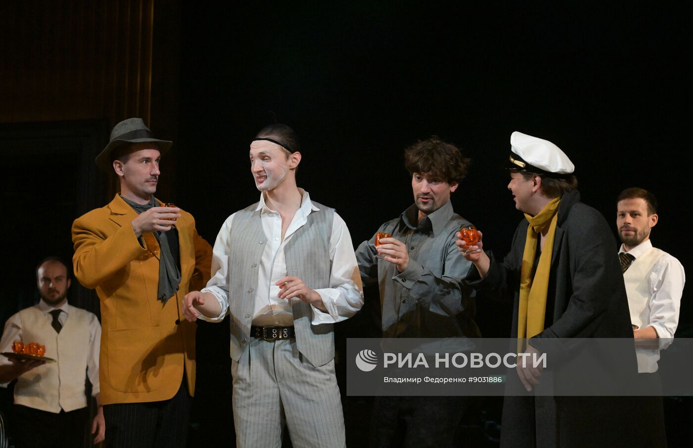 Спектакль "Игра интересов" в РАМТ