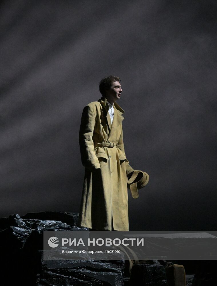 Спектакль "Игра интересов" в РАМТ