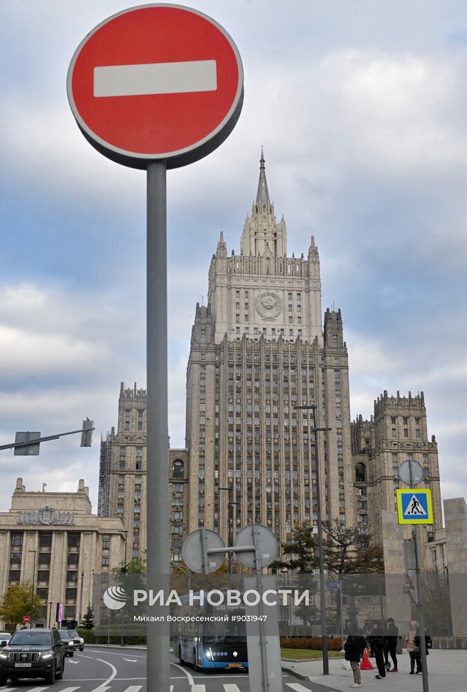 Евросоюз официально утвердил 19-й пакет санкций против России