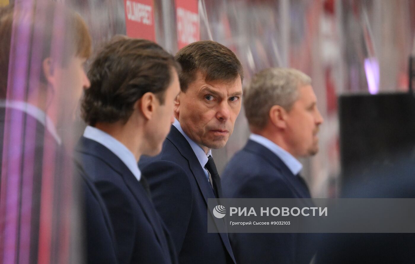 Хоккей. КХЛ. "Спартак" (Москва) - "Динамо" (Москва)