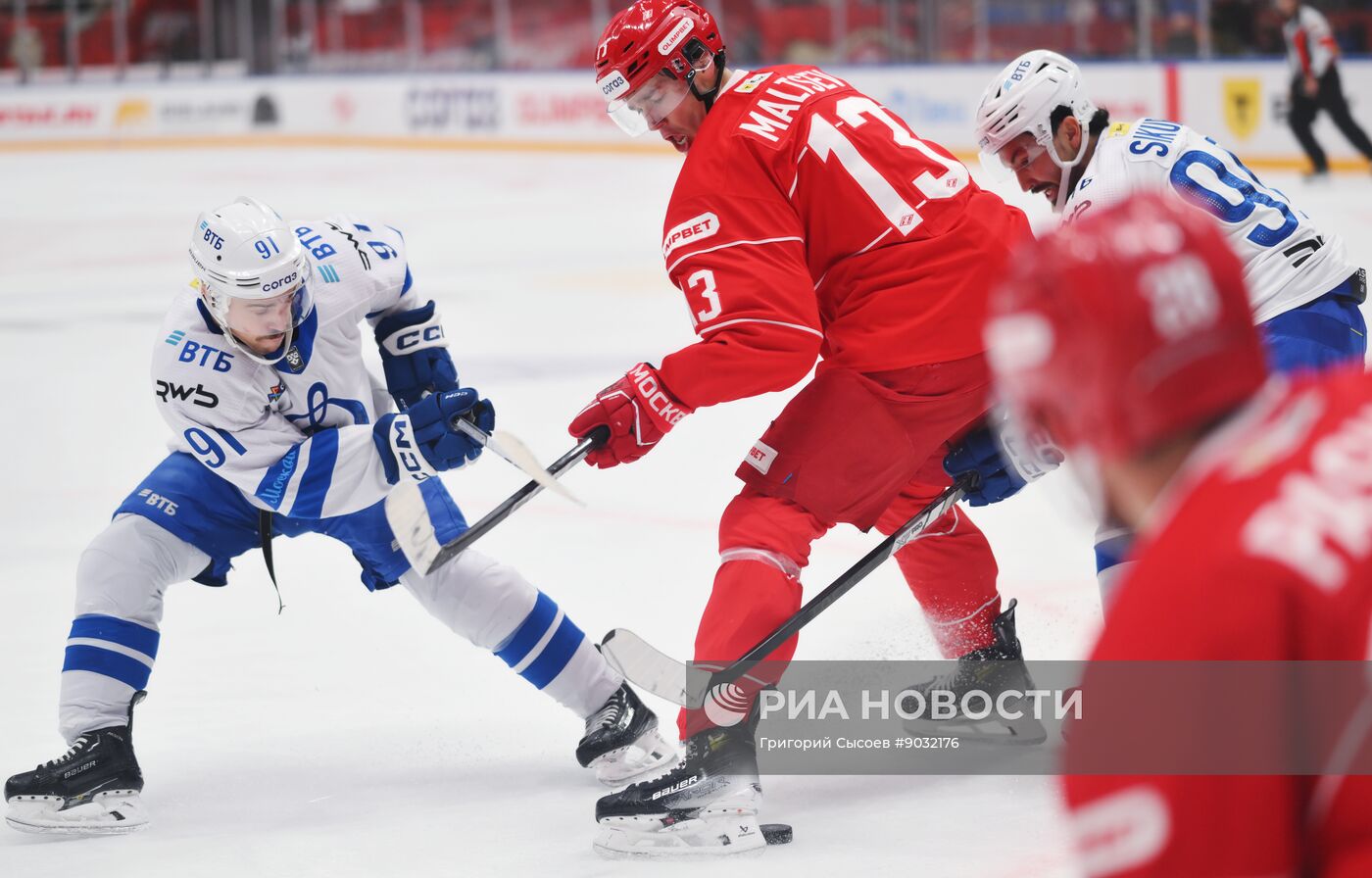 Хоккей. КХЛ. "Спартак" (Москва) - "Динамо" (Москва)