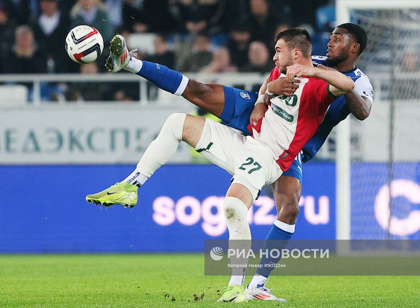 Футбол. Кубок России. "Балтика" (Калининград) - "Локомотив" (Москва)