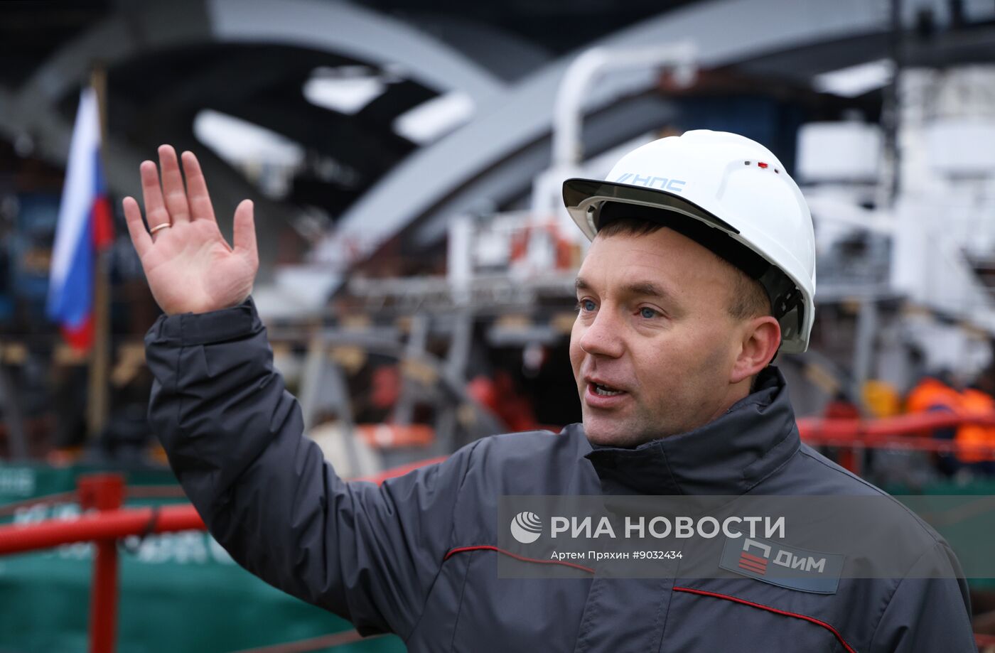 Строительная площадка Большого Смоленского моста в Санкт-Петербурге