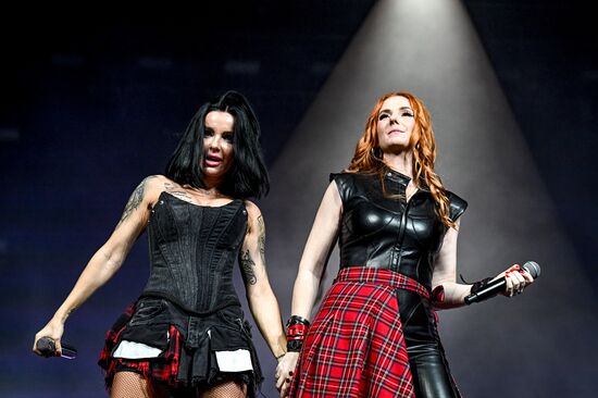 Концерт группы t.A.T.u. в Москве