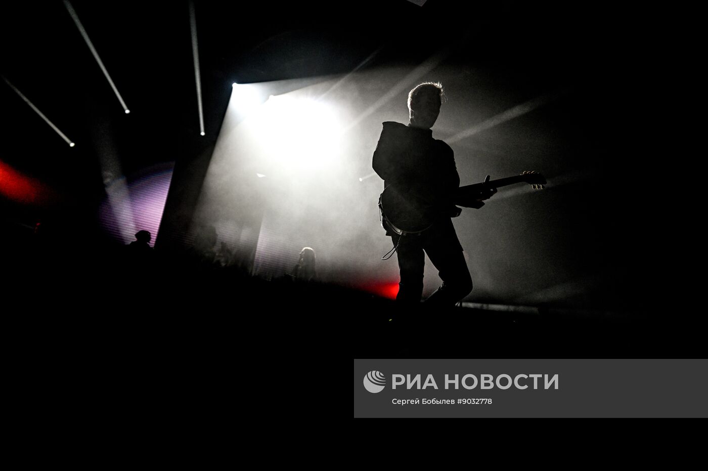 Концерт группы t.A.T.u. в Москве