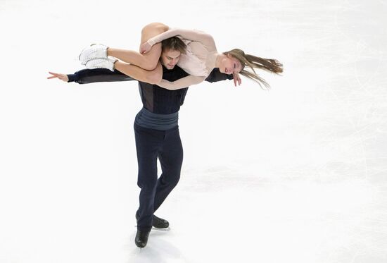 Фигурное катание: Гран-при России. 1 этап. Танцы на льду. Произвольный танец