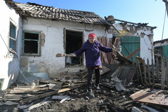 Последствия обстрела Ясиноватой со стороны ВСУ