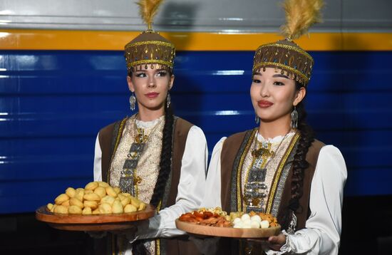 Возобновление ЖД сообщения между Алма-Той и Москвой