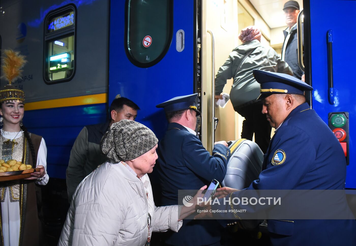 Возобновление ЖД сообщения между Алма-Той и Москвой