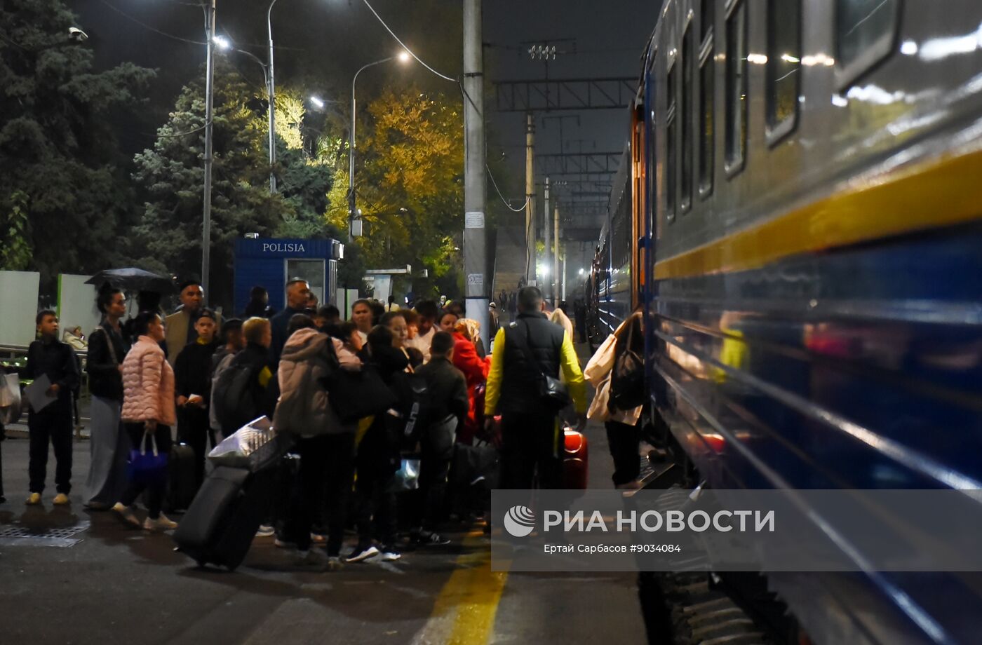 Возобновление ж/д сообщения между Алма-Атой и Москвой
