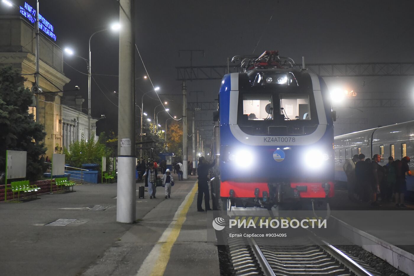 Возобновление ж/д сообщения между Алма-Атой и Москвой