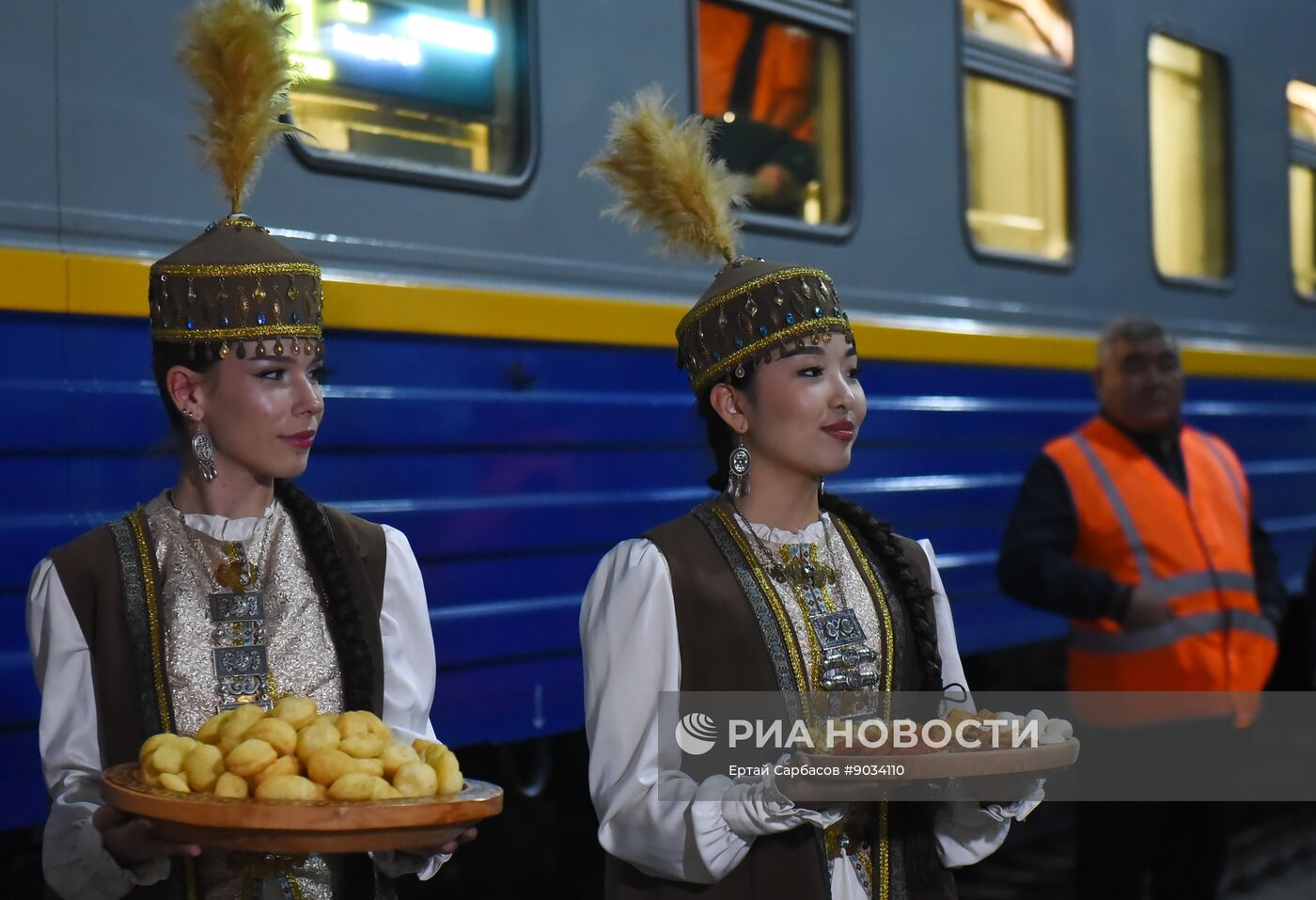 Возобновление ж/д сообщения между Алма-Атой и Москвой
