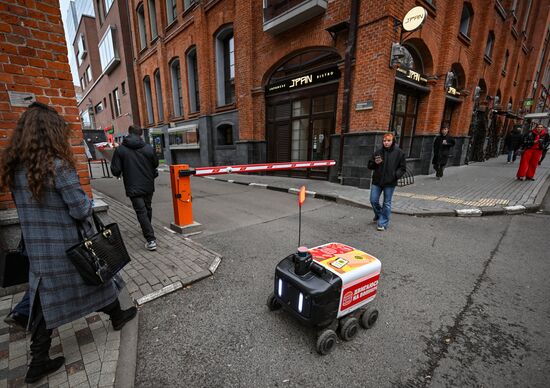 Роботы-доставщики в Москве