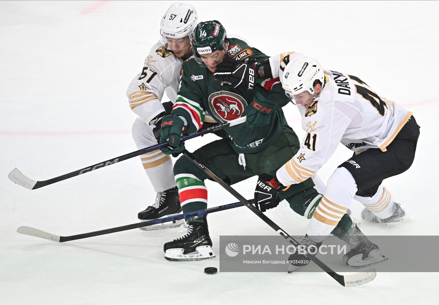 Хоккей. КХЛ. "Ак Барс" (Казань) - "Адмирал" (Владивосток)