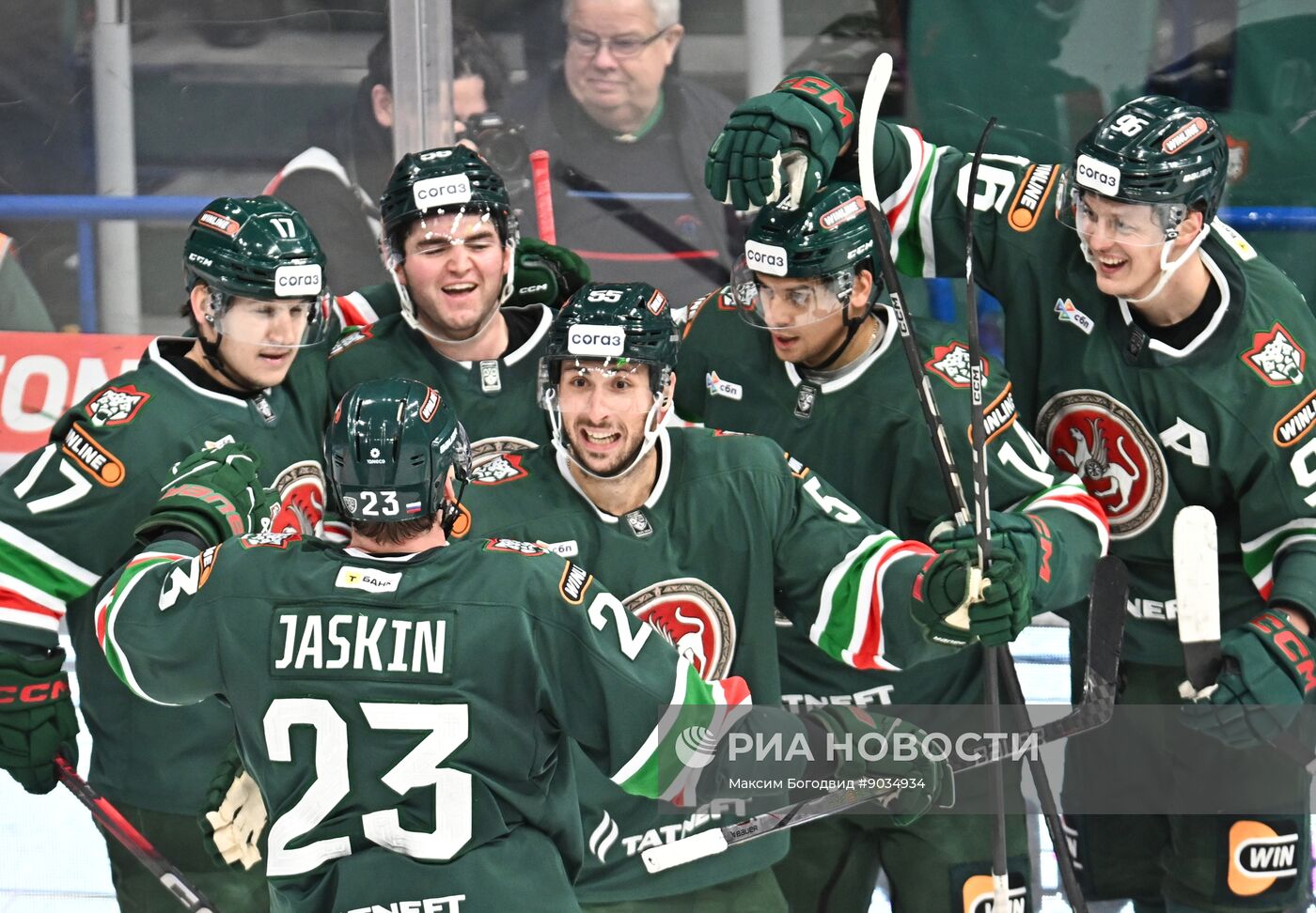 Хоккей. КХЛ. "Ак Барс" (Казань) - "Адмирал" (Владивосток)