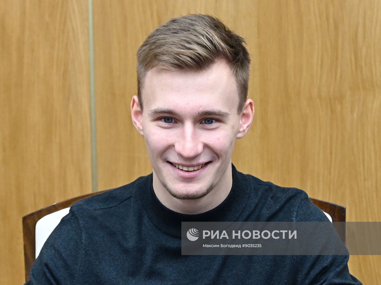 Чествование призера ЧМ гимнаста Маринова в Казани