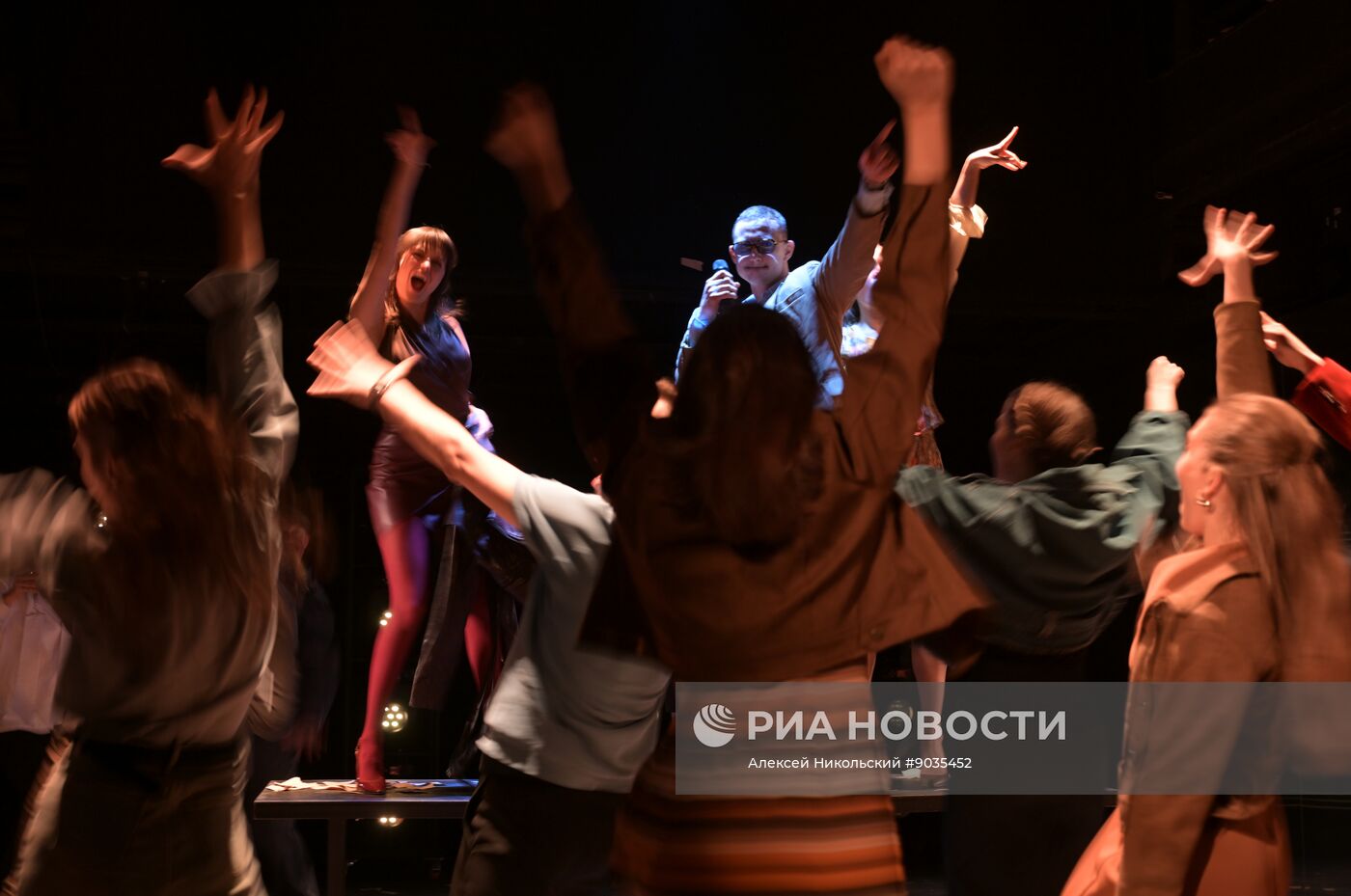 Спектакль "С любимыми не расставайтесь" в Театре Олега Табакова