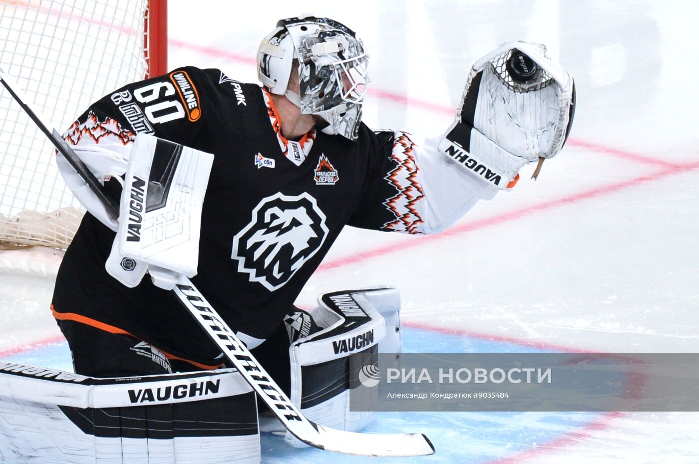 Хоккей. КХЛ. "Трактор" (Челябинск) - "Автомобилист" (Екатеринбург)
