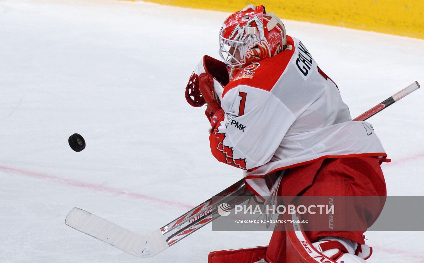 Хоккей. КХЛ. "Трактор" (Челябинск) - "Автомобилист" (Екатеринбург)