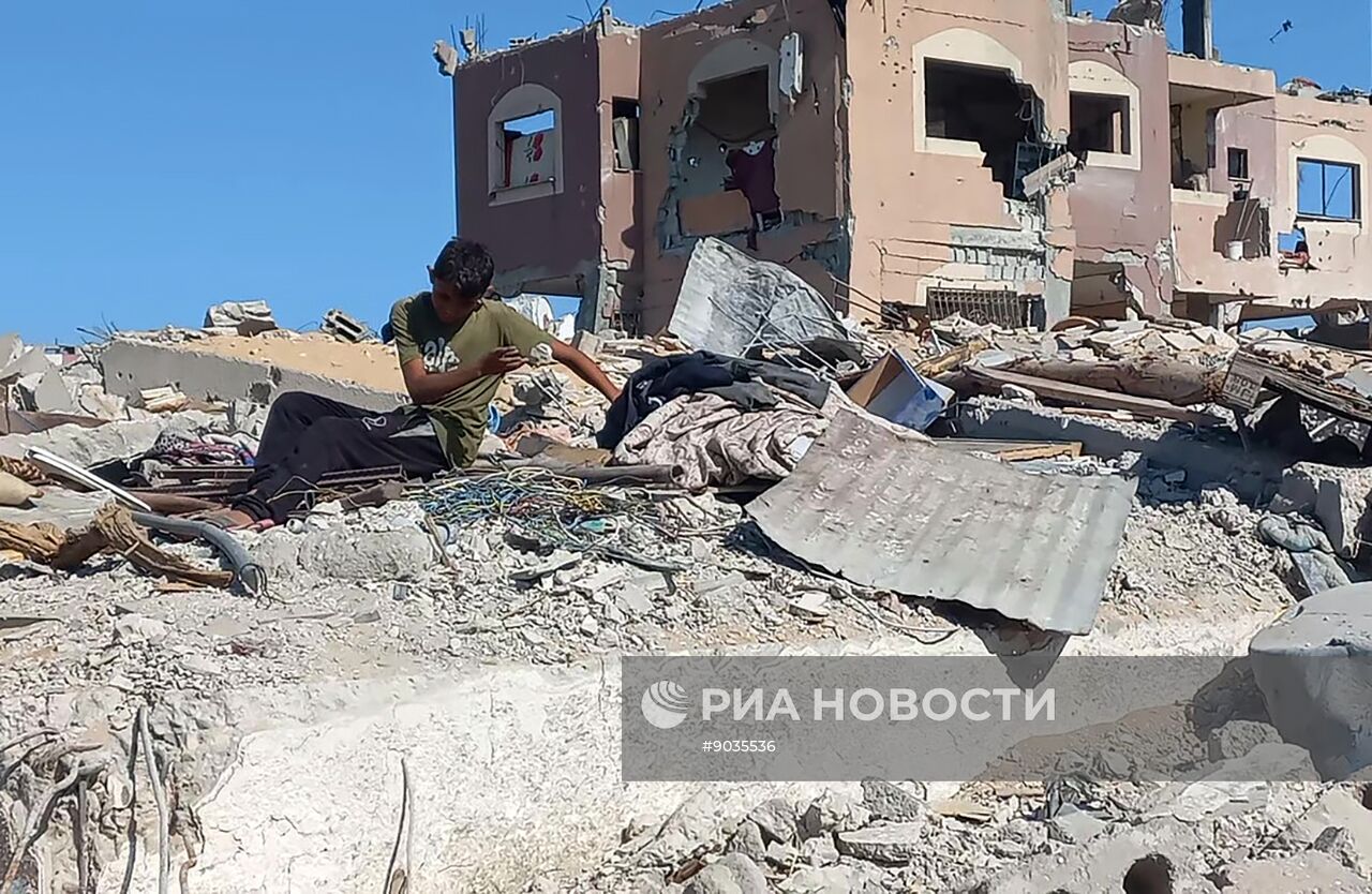 Жители сектора Газа пытаются вернуться к мирной жизни